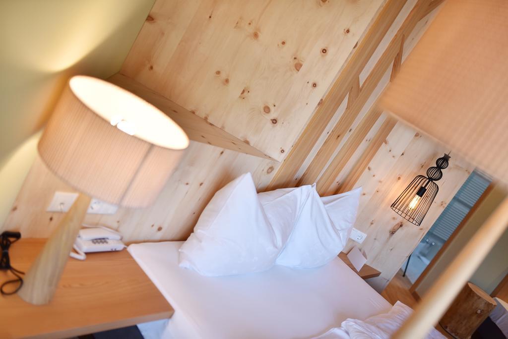 Seehotel Sparer Appiano Sulla Strada Del Vino Ngoại thất bức ảnh