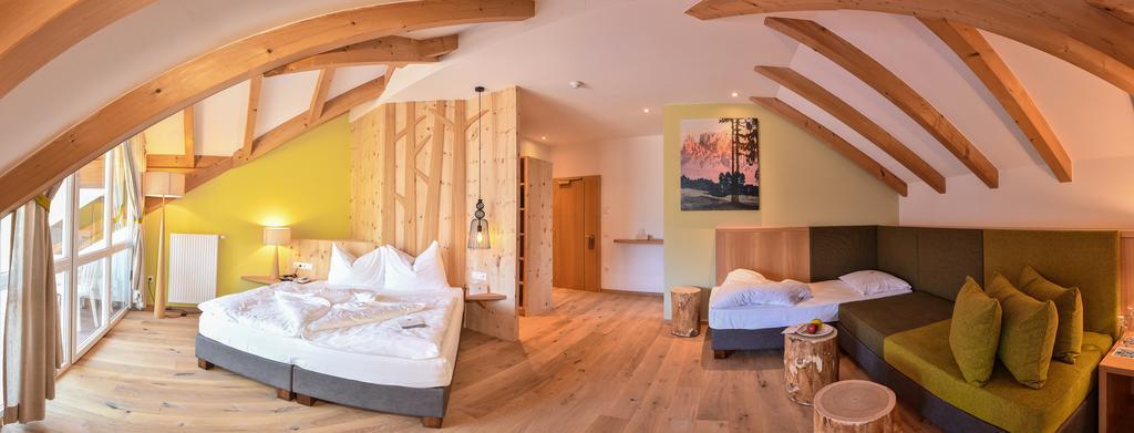 Seehotel Sparer Appiano Sulla Strada Del Vino Ngoại thất bức ảnh